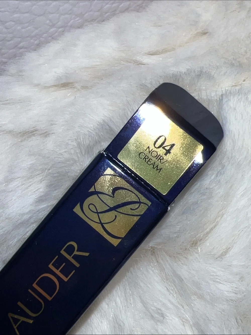 Estee Lauder Smoke and Brighten Kajal Eyeliner Duo - 04 Noir-Cream